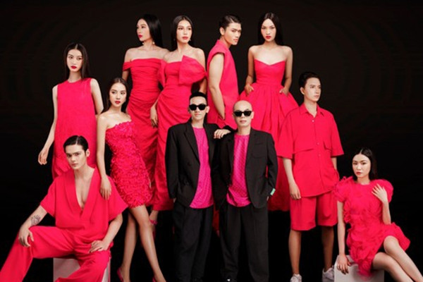 9 người mẫu trẻ lần đầu góp mặt trong show diễn ở Hội An