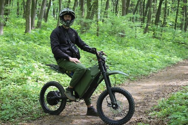 Quân đội Ukraine sử dụng xe đạp điện làm phương tiện trinh sát và vận tải