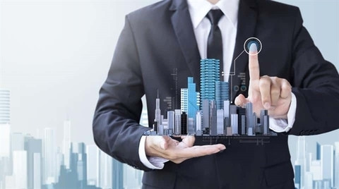 Real estate brokers scramble to get licences to avoid big fines