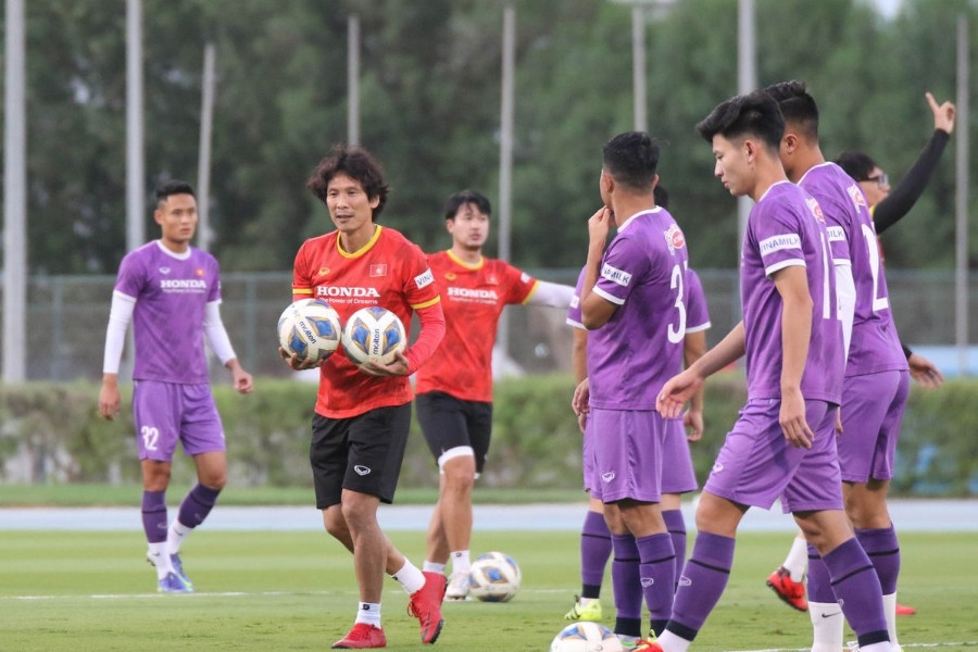 U23 Việt Nam tổng duyệt đấu U23 UAE, thử tài thầy mới
