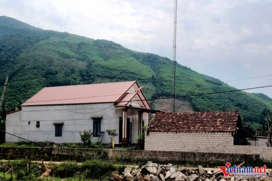 Vợ Phó Bí thư xã ở Quảng Bình xây công trình trái phép chờ đền bù cao tốc