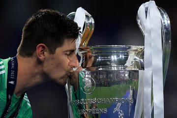 Thibaut Courtois: Người khổng lồ trong đêm Paris huyền diệu