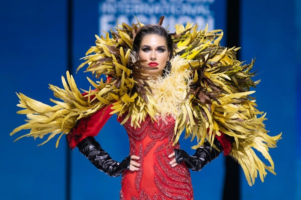 Tuyet Le’s collection is the most impressive Vietnam International Fashion Week 2022?