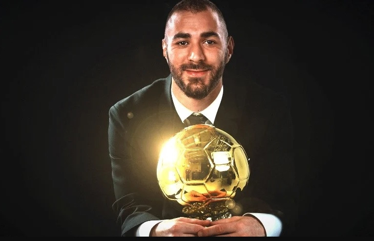 Messi biết trước Benzema giành Quả bóng vàng 2022