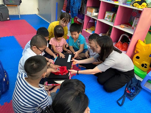 Researchers develop first made-in-Vietnam books for visually impaired children