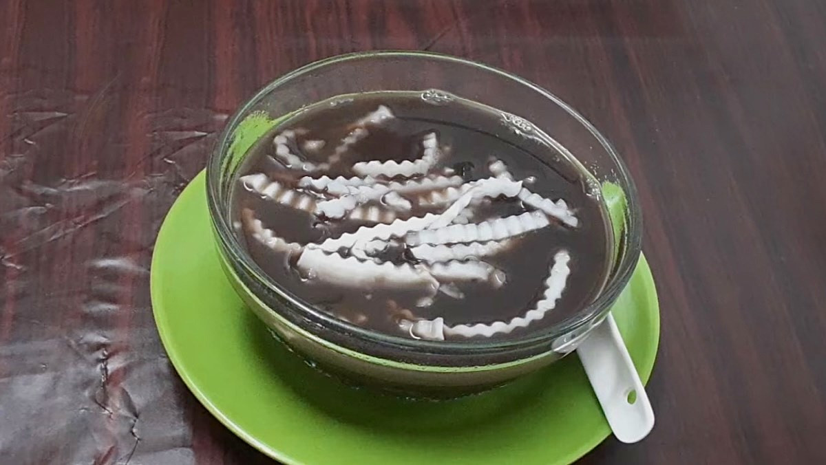 How to cook black bean soup with potato flour