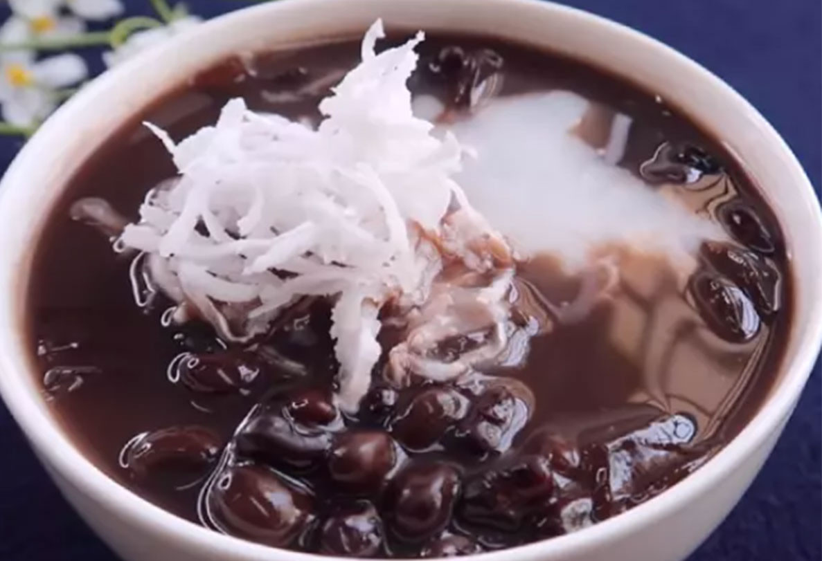 How to cook black bean soup with coconut milk