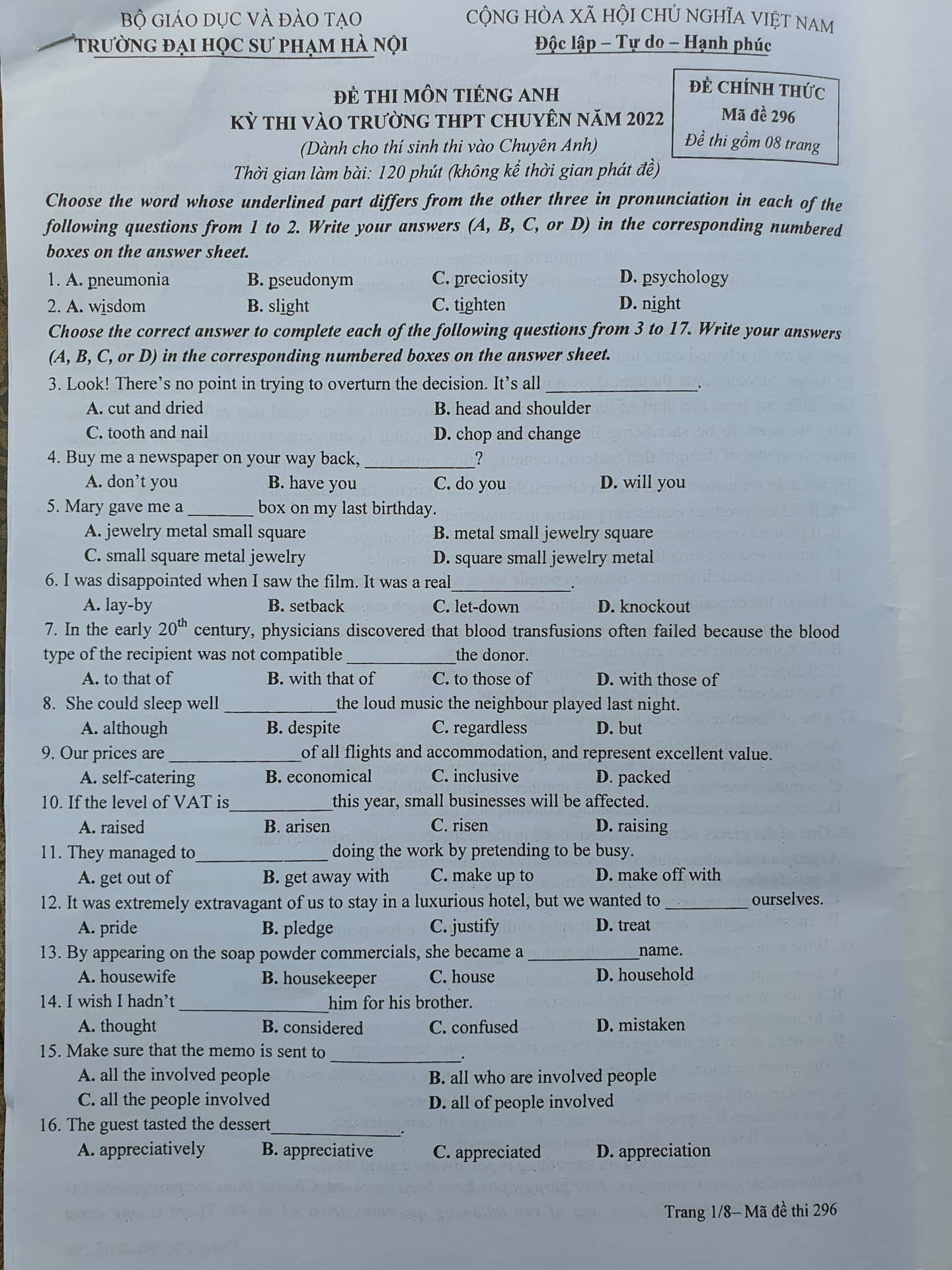 Đề thi vào lớp 10 chuyên môn Tiếng Anh Trường THPT Chuyên ĐH Sư phạm Hà Nội