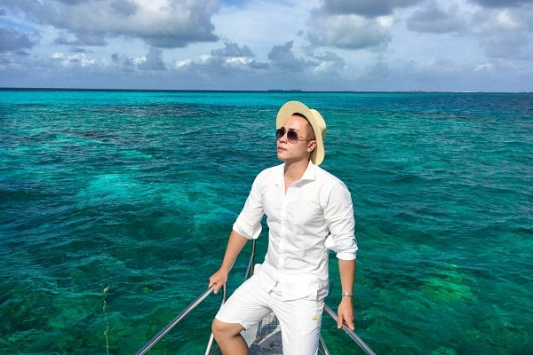 Thầy giáo Hải Phòng bỏ bớt việc, chi 70 triệu vi vu thiên đường biển 'trả thù' Covid-19