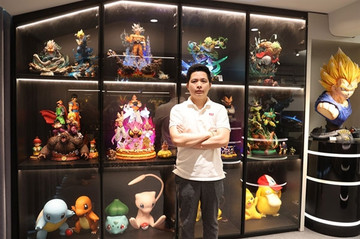 Manga figure hobbyist builds collection in smart home