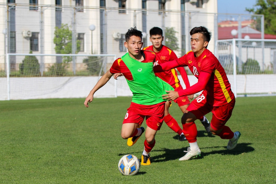 Lịch thi đấu bóng đá hôm nay 2/6: U23 Việt Nam ra quân giải châu Á