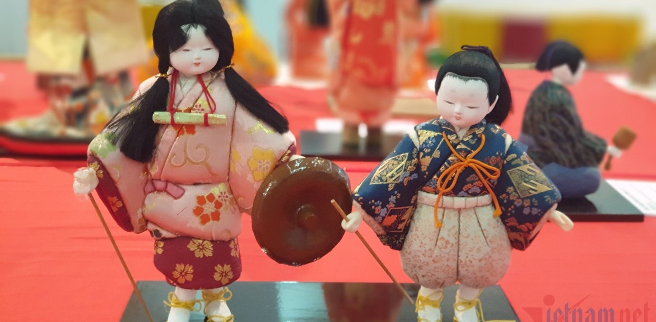 Admire 108 traditional Japanese dolls