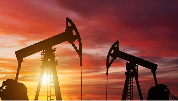 Chuyên gia cảnh báo giá dầu thế giới sắp lập đỉnh mới, rất khó hạ nhiệt - 1