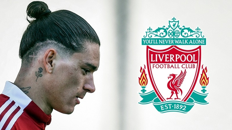 Darwin Nunez ký 5 năm Liverpool, từ chối MU vì Ronaldo