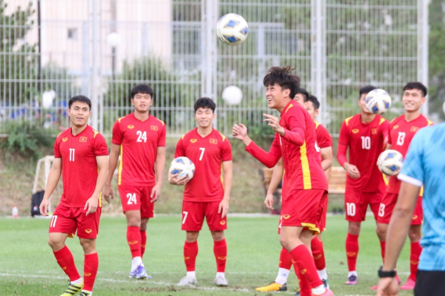 U23 Việt Nam đón tin vui, luyện không chiến chờ đấu Saudi Arabia