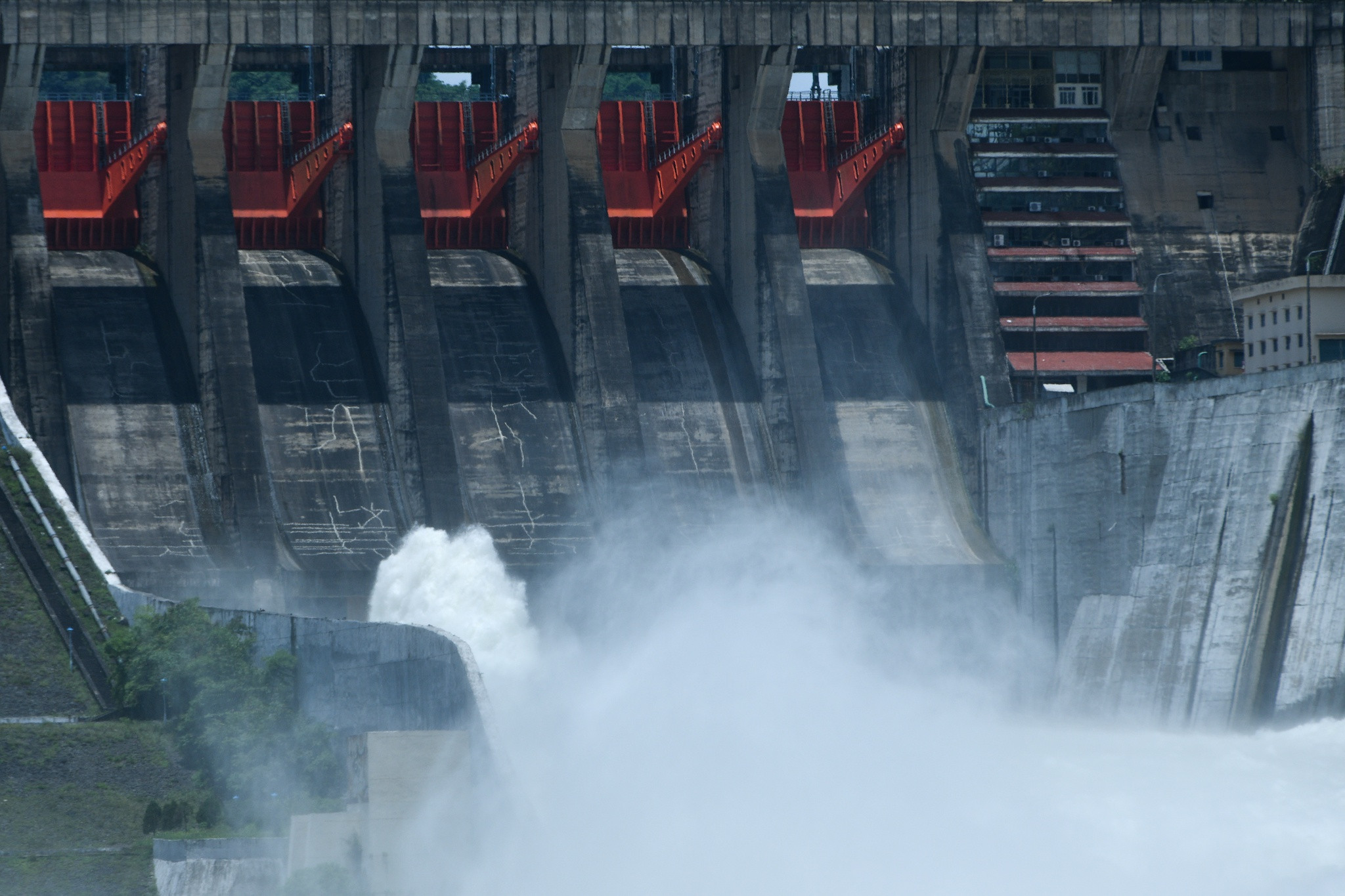 ho thuy dien Hoa Binh anh 9