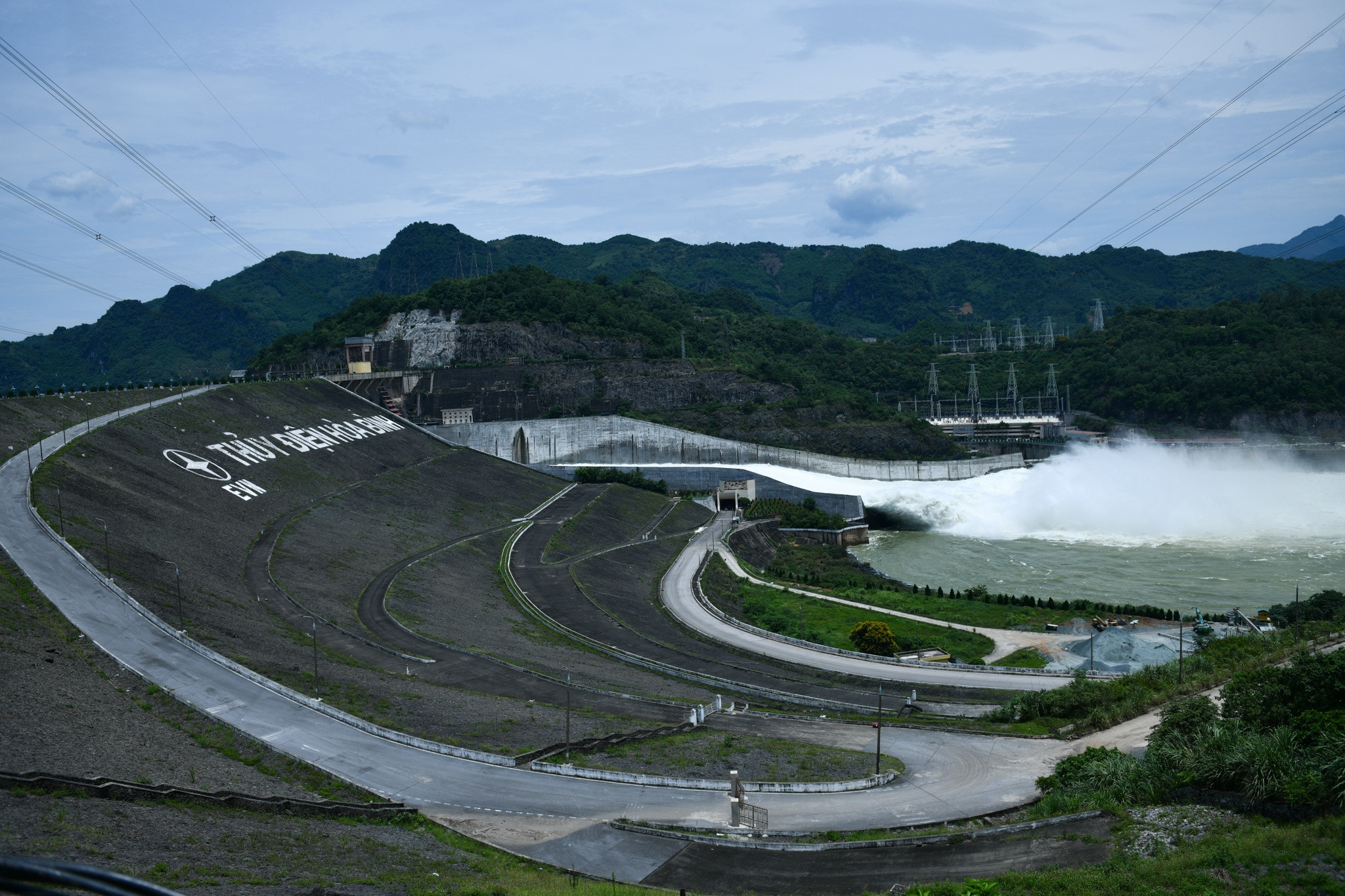ho thuy dien Hoa Binh anh 11