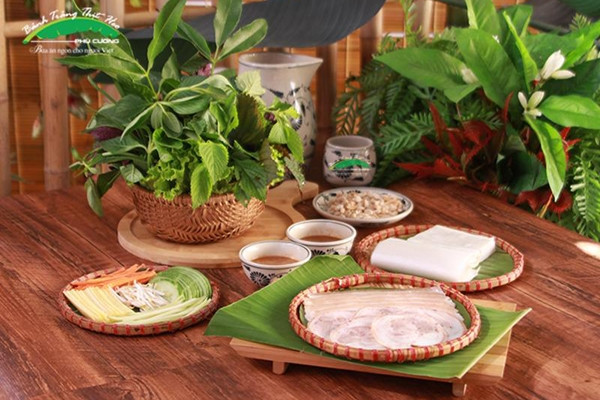 cách làm bánh tráng cuốn thịt heo