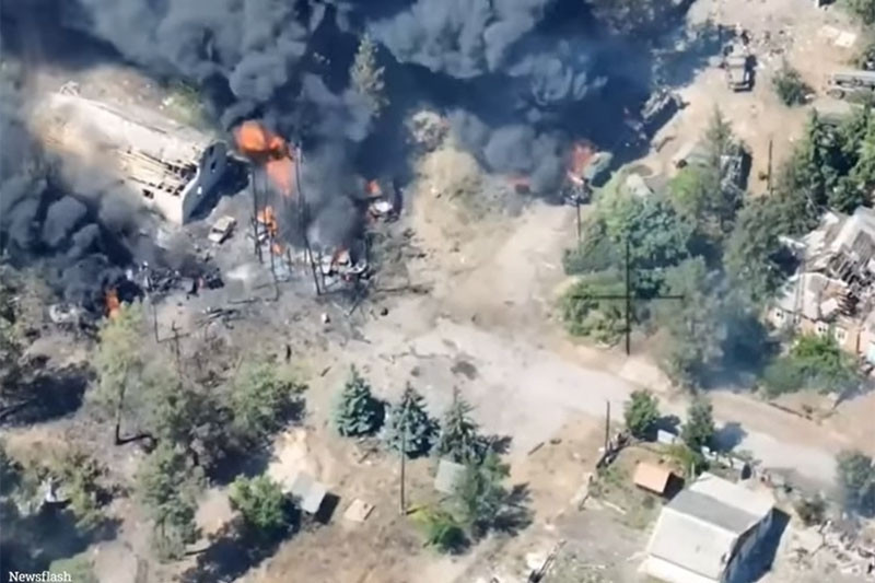 Ukraine công bố video quân tinh nhuệ phá hủy xe tăng, căn cứ Nga