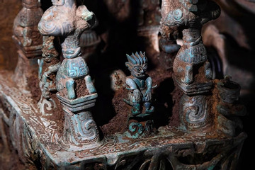 Phát hiện 'kho báu' cổ vật hàng ngàn năm của triều đại bí ẩn ở Trung Quốc