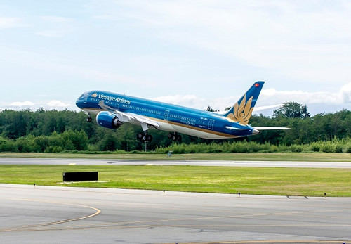 Vietnam Airlines launches direct route to India, to reopen flights to Heathrow Airport