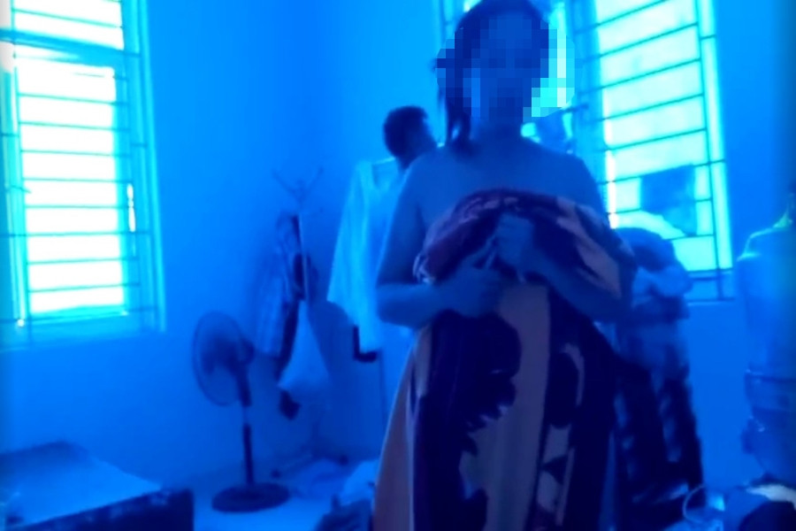 Cấp dưới ‘tòm tem’ trong công sở, Chủ tịch Hội phụ nữ Thanh Hóa lên tiếng