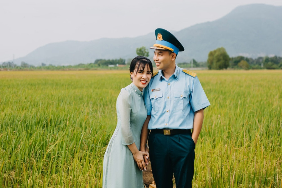 Màn cầu hôn 'có một không hai' của thượng úy không quân và cái kết bất ngờ