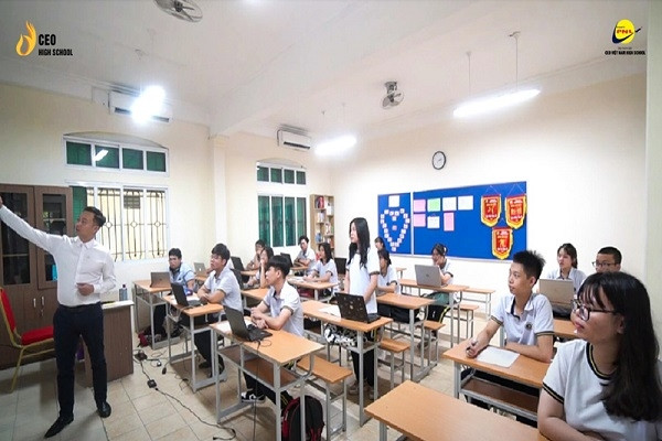 CEO High School - thêm cơ hội cho học sinh vào lớp 10