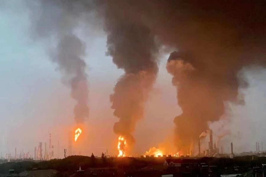Cháy nhà máy hóa chất của tập đoàn dầu khí hàng đầu Trung Quốc