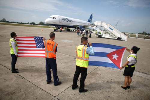 Mỹ dỡ bỏ các giới hạn bay với Cuba