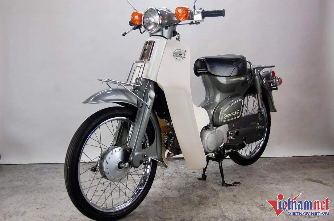 Xe độc Honda Julio 50cc tại Việt Nam còn mới 100 dù đã 22 năm tuổi