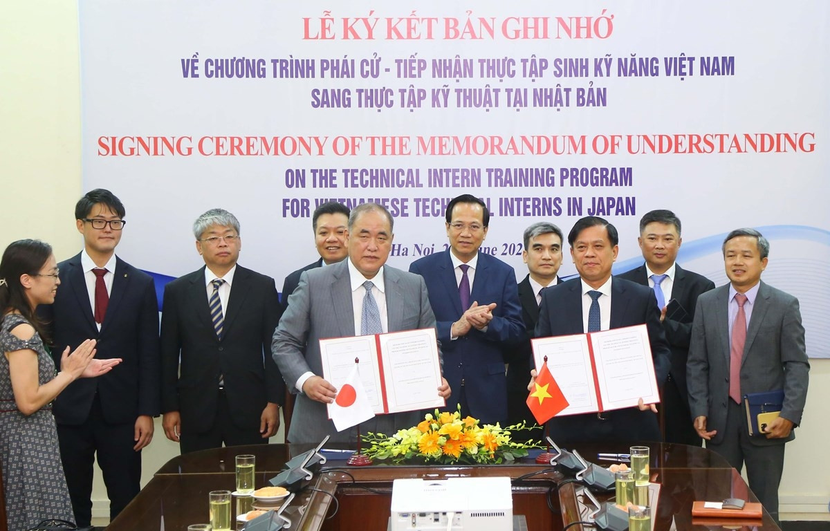 japan to recruit vietnamese interns under newly signed mou picture 1