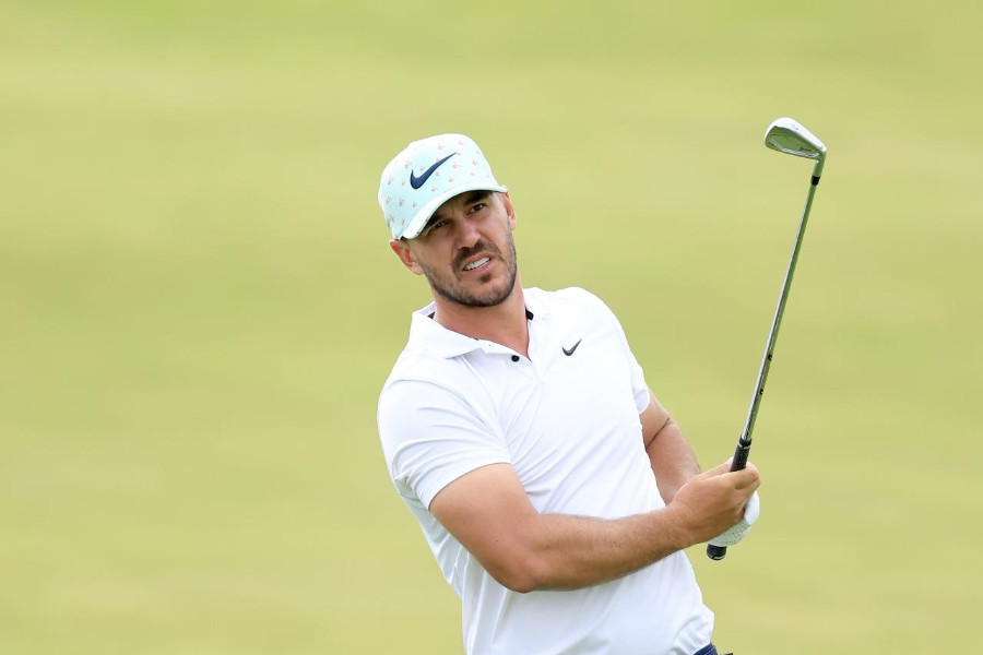 Brooks Koepka rời PGA Tour chạy theo LIV Golf