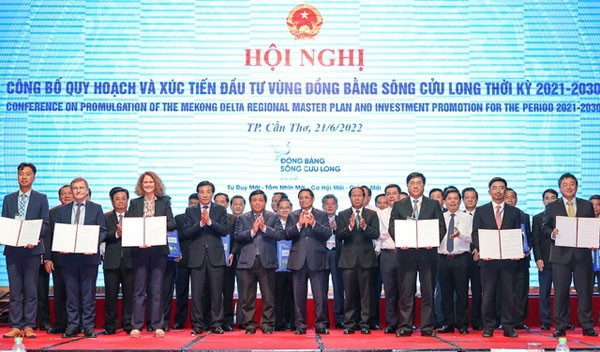 Int’l financial institutions commit to financing US$2.2 bln for Mekong Delta