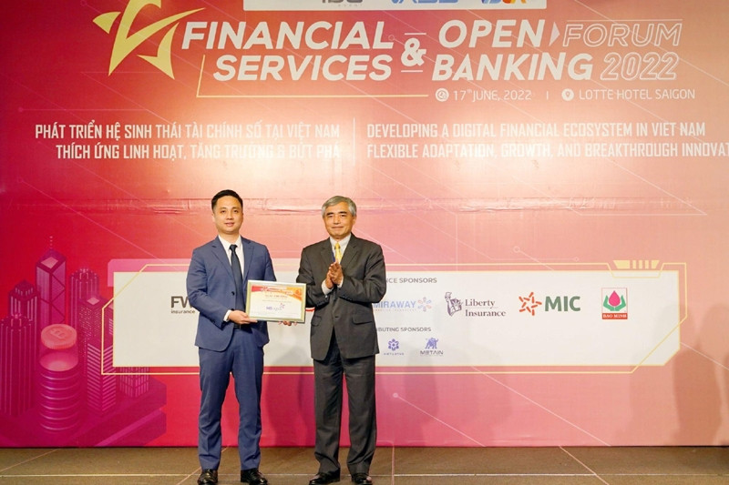 MB Ageas Life được vinh danh “Công ty Bảo hiểm Nhân thọ có Sản phẩm Dịch vụ sáng tạo tiêu biểu” tại Giải thưởng dịch vụ tài chính Việt Nam tiêu biểu 2022 - Financial Services Awards 2022 do Tập đoàn dữ liệu Quốc tế (IDG) tổ chức