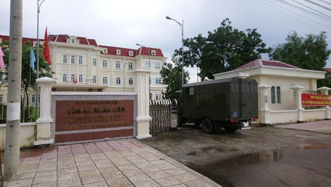 Le Chi Thanh linh 3 nam tu anh 1