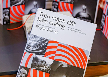 Book writes about foreigner’s love for Vietnam