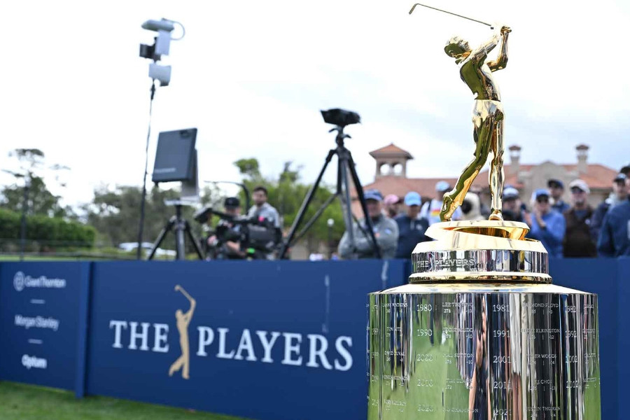 PGA Tour tăng tiền thưởng phản đòn LIV Golf