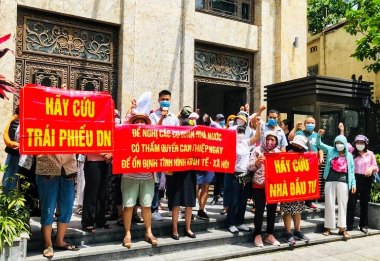 Có 2.100 tỷ trong tài khoản, sao Tân Hoàng Minh chưa trả cho nhà đầu tư