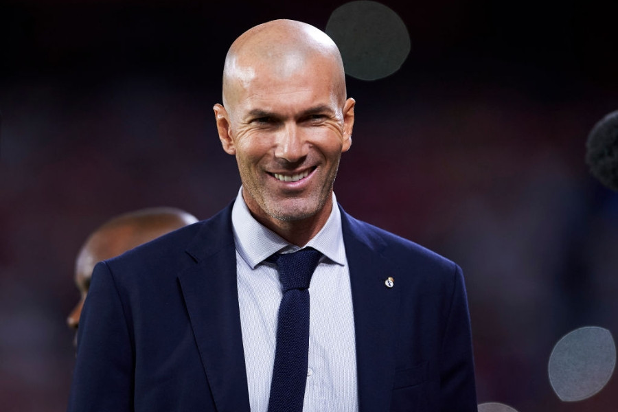 Zidane tiết lộ lý do từ chối MU, lên tiếng an ủi PSG