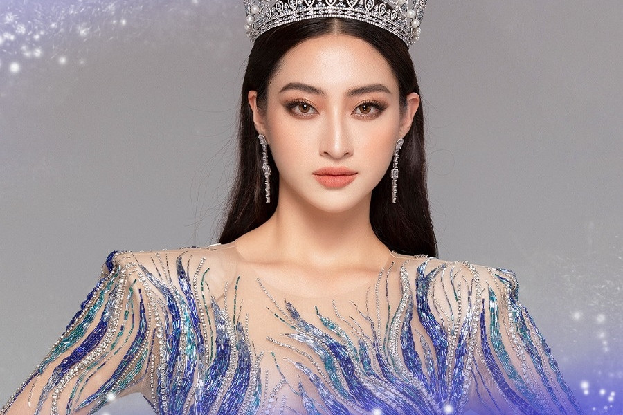 Hoa hậu Lương Thùy Linh chấm thi Duyên dáng Ngoại thương 2022
