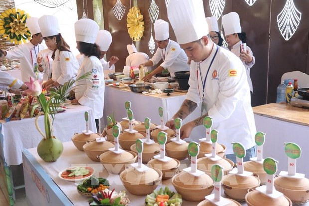 Ben Tre coconut-based dishes set World Record hinh anh 2