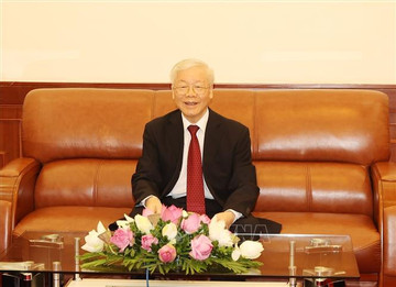 Tổng Bí thư điện đàm với Chủ tịch Đảng Nhân dân Campuchia, Thủ tướng Campuchia