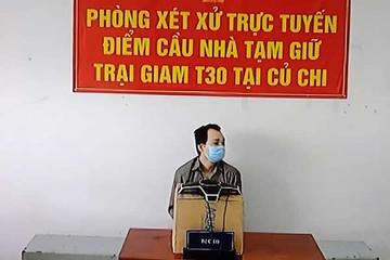 Đánh chết hàng xóm vì ly rượu mời không uống