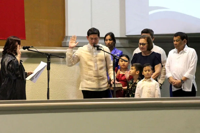 Con trai Tổng thống Philippines Duterte nhậm chức thị trưởng