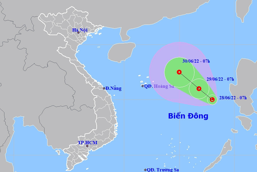 Áp thấp nhiệt đới giật cấp 8 sắp hình thành ở Biển Đông, miền Bắc mưa to