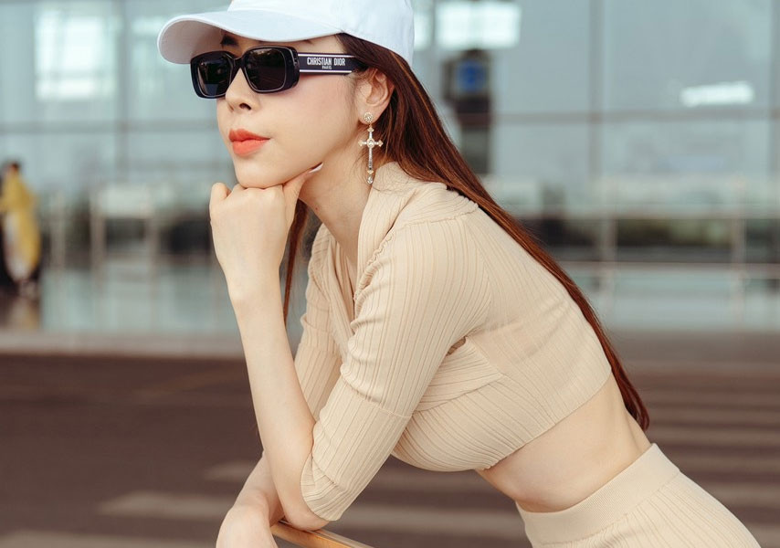 Hoa hậu Hoàng Dung lên đường dự Thailand Fashion Week 2022