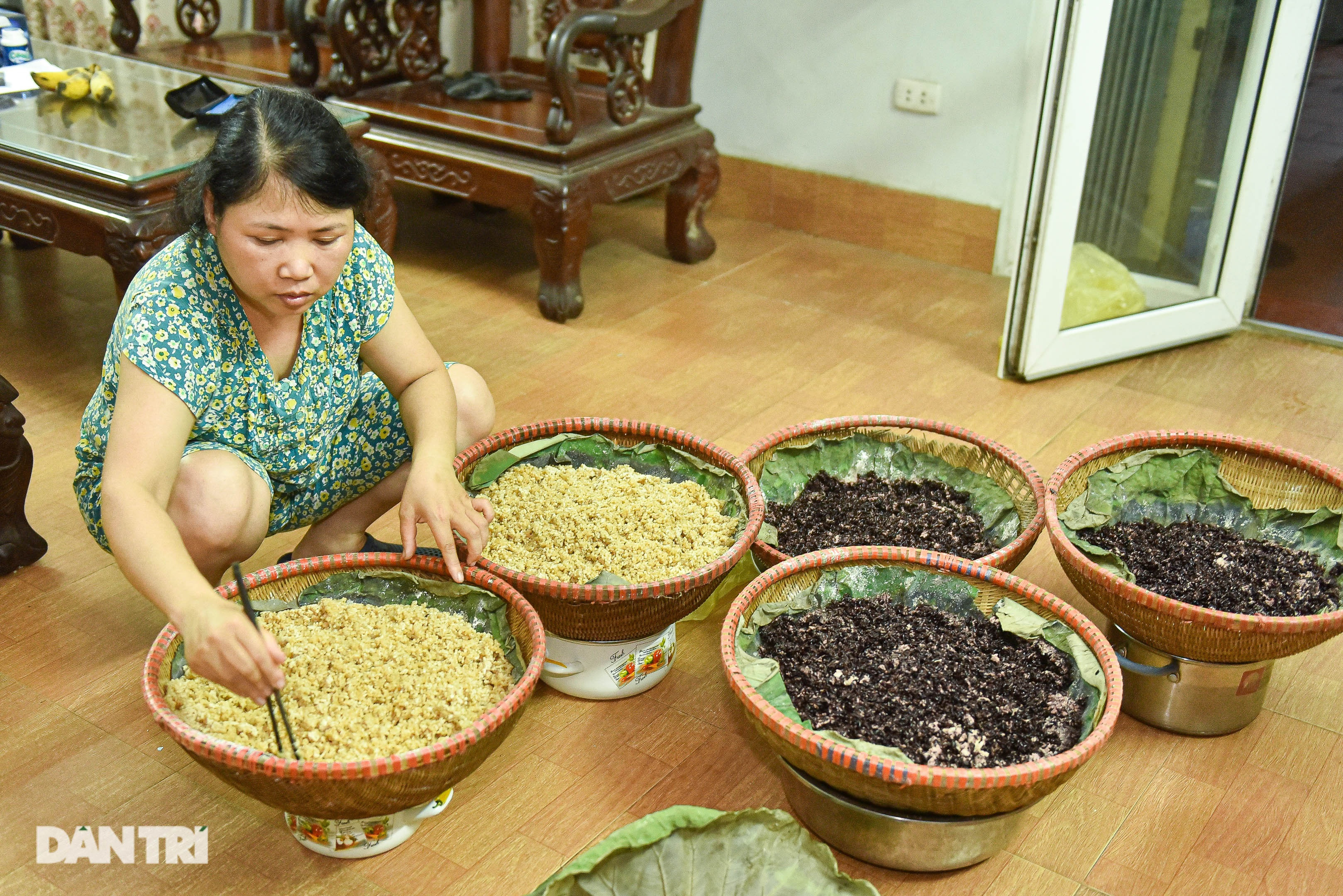 Ngôi làng thức giấc lúc 2h sáng bán đồ diệt sâu bọ ở Hà Nội - 6