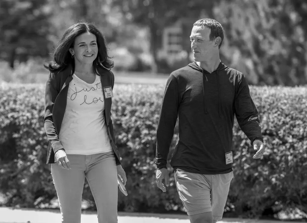 Mark Zuckerberg muốn nắm quyền lực tuyệt đối - 1