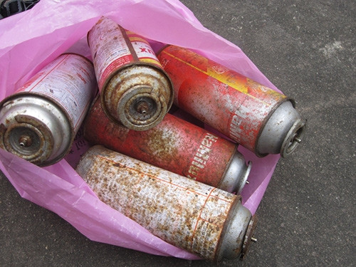 Mini gas cylinder explodes, injures 8-year-old boy
